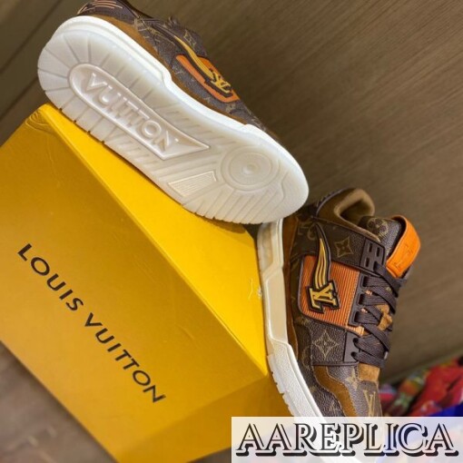 Replica LV Trainer Sneaker Louis Vuitton 1A8A9S 6