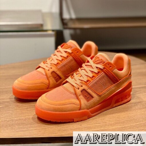 Replica LV Trainer Sneaker Louis Vuitton 1A8KCS 4