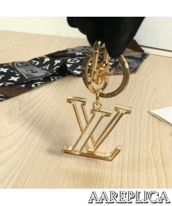 Replica Louis Vuitton M69481 LV Millionaires Bag Charm and Key Holder