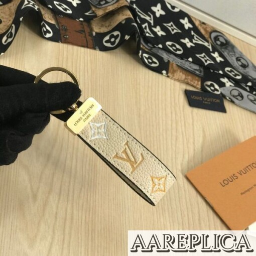 Replica LV Maxi Dragonne Key Holder Louis Vuitton M00286 3