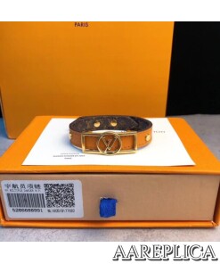 Replica Louis Vuitton Dauphine Bracelet LV M6560E