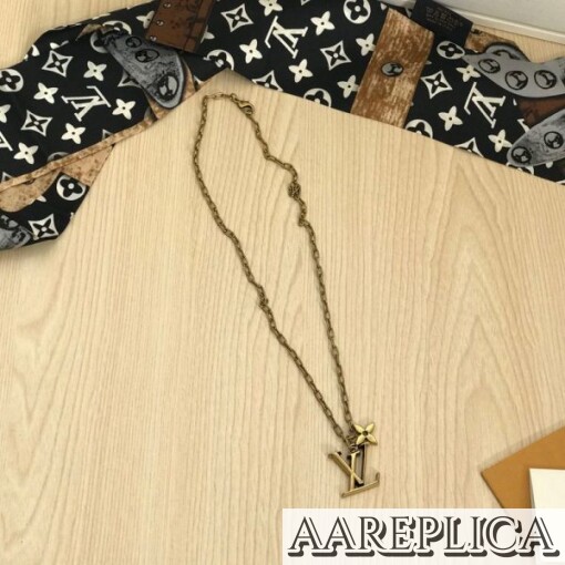 Replica LV Flower Pendant Necklace Louis Vuitton MP2890 2