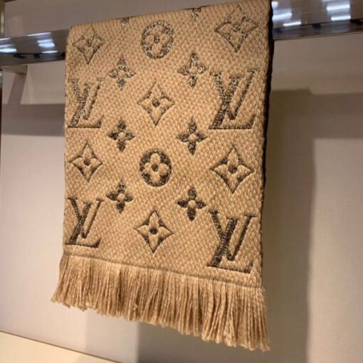 Replica LV M75884 Louis Vuitton Monogram Giant Jungle Logomania Scarf 6