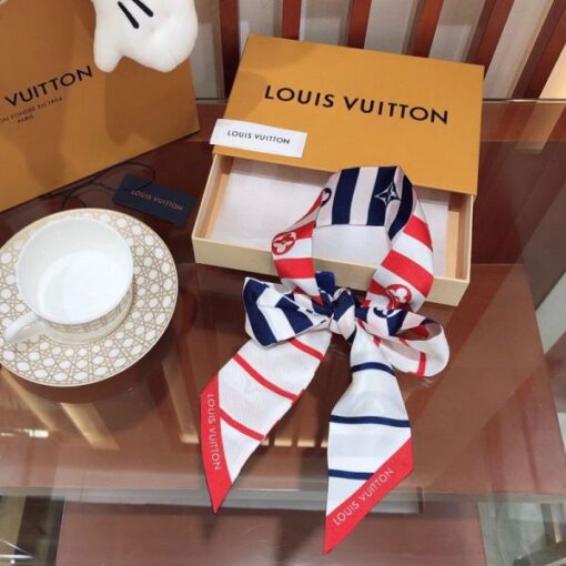 Replica Louis Vuitton M76196 LV Escale Summer Stripes BB Bandeau 4