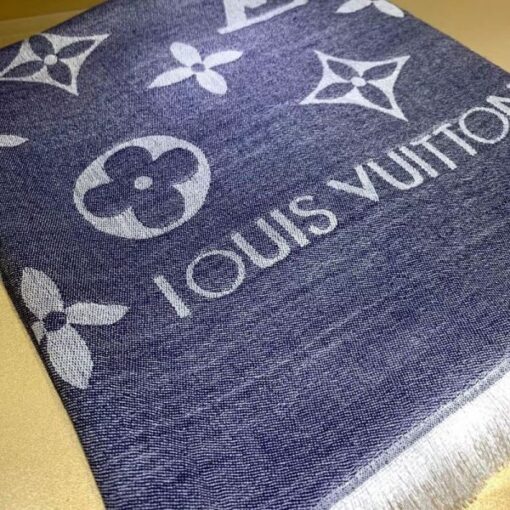 Replica LV M70674 Louis Vuitton Daily Monogram Stole 4