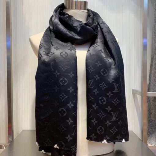 Replica LV M70879 Louis Vuitton Flower Crown Strass Monogram Stole 8