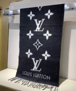 Replica LV M71040 Louis Vuitton Reykjavik Scarf 2