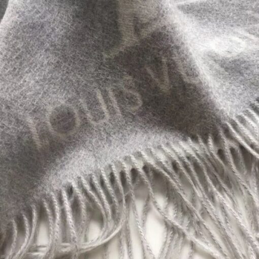 Replica LV M71126 Louis Vuitton Reykjavik Scarf 8