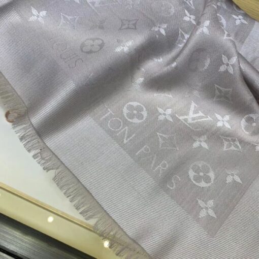 Replica LV M71336 Louis Vuitton Monogram Shawl 6