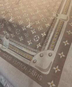 Replica LV M73699 Louis Vuitton Studdy Denim Monogram Shawl 2