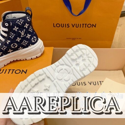 Replica Louis Vuitton LV Squad Sneaker Boot 1A9S16 3