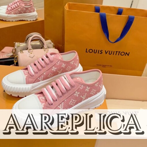 Replica Louis Vuitton LV Squad Sneaker 1A9S0T 9