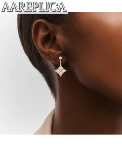 Replica Louis Vuitton COLOR BLOSSOM BB STAR EAR STUDS Q96809 2