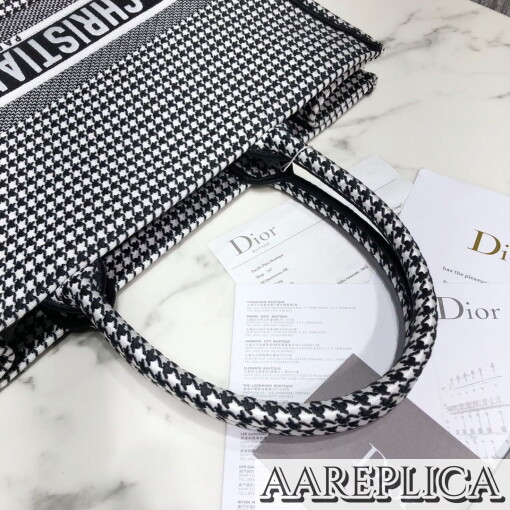 Replica Dior Book Tote M1286ZRPI_M081 4