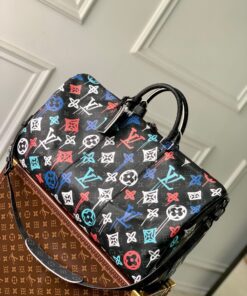 Replica Louis Vuitton Keepall Bandoulière 50 LV M21384 2