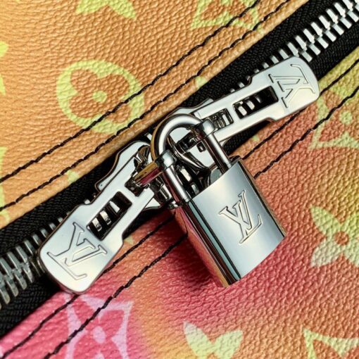 Replica Louis Vuitton Keepall Bandoulière 50 LV M45942 4