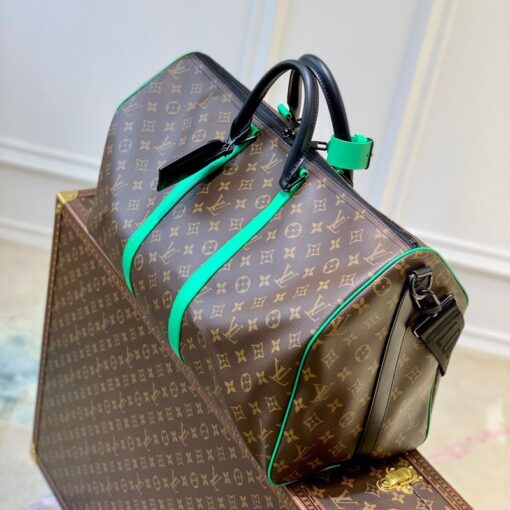 Replica Louis Vuitton Keepall Bandoulière 50 LV M46259 4