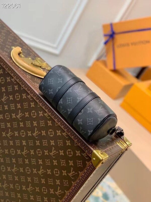 Replica Louis Vuitton Keepall XS LV M45947 6