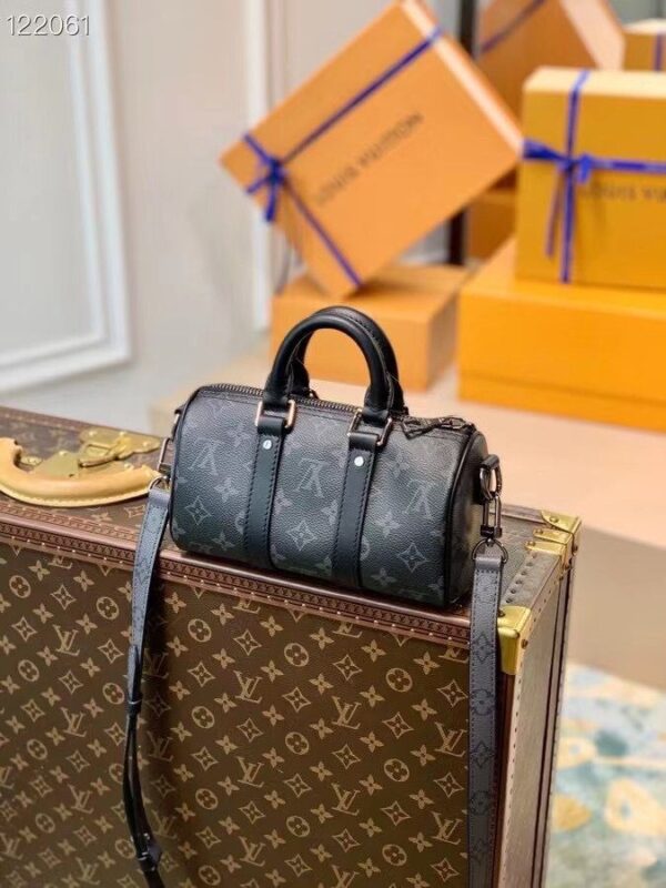 Replica Louis Vuitton Keepall XS LV M45947 8