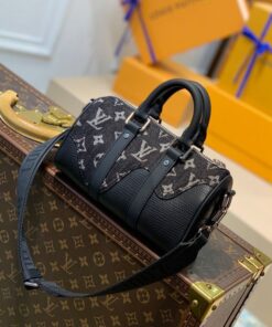 Replica Louis Vuitton Keepall XS LV M81010 2