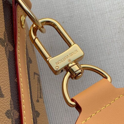 Replica Louis Vuitton City Keepall LV M45963 5