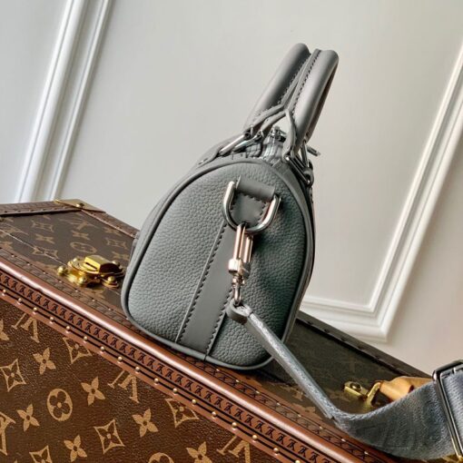 Replica Louis Vuitton City Keepall LV M59328 4