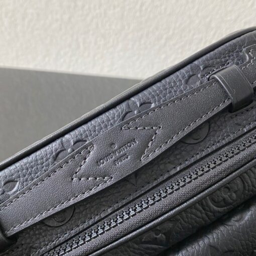 Replica Louis Vuitton S Lock Messenger LV M58489 7