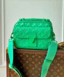 Replica Louis Vuitton S Lock Messenger LV M20904 2