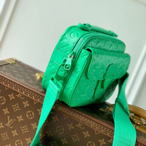 Replica Louis Vuitton S Lock Messenger LV M20904 3