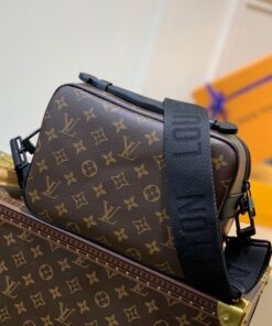 Replica Louis Vuitton S Lock Messenger LV M45806 2