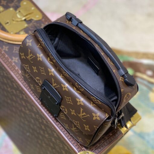 Replica Louis Vuitton S Lock Messenger LV M45806 8