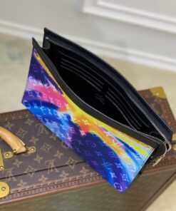 Replica Louis Vuitton Pochette Voyage LV M45941