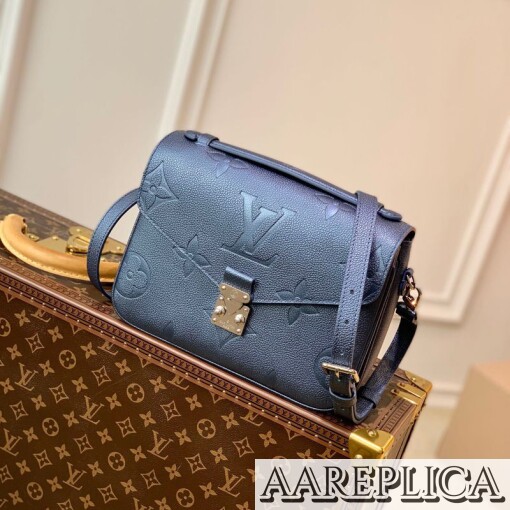 Replica Louis Vuitton Pochette Metis LV M59211 2