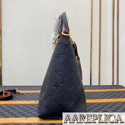 Replica Louis Vuitton M44397 LV V Tote MM 9