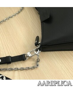 Replica Louis Vuitton Easy Pouch On Strap LV M80471 2