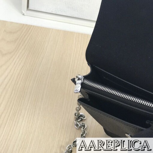 Replica Louis Vuitton Mini Mylockme Chain Pochette LV M69183 5