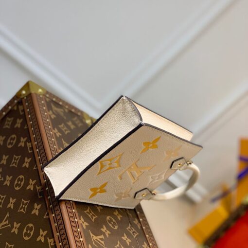 Replica Louis Vuitton Petit Sac Plat LV M80449 4