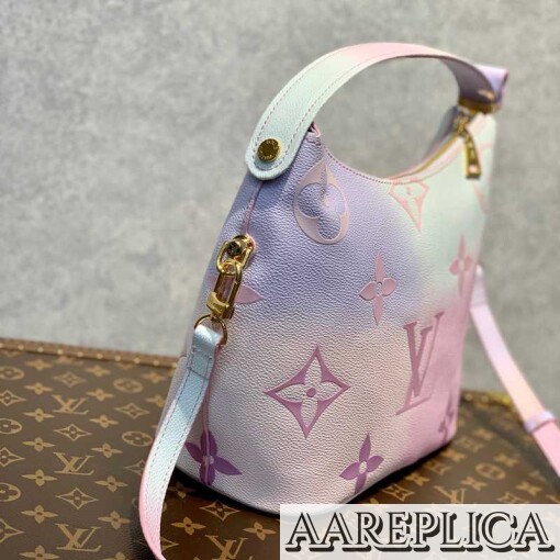 Replica Louis Vuitton Marshmallow LV M46080 3