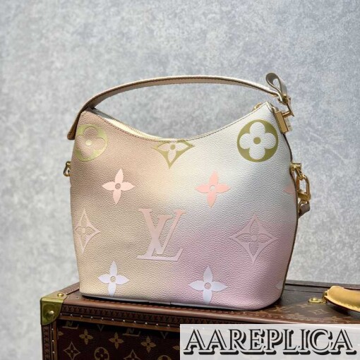 Replica Louis Vuitton Marshmallow LV M59861 4