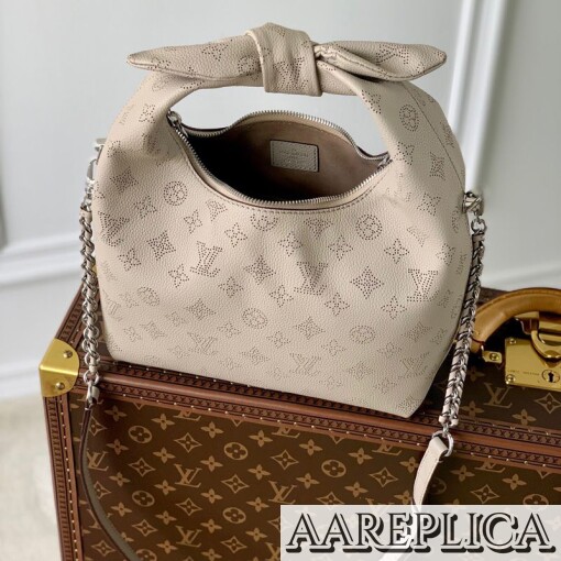 Replica Louis Vuitton Why Knot PM LV M20701 6