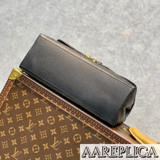 Replica Louis Vuitton Madeleine MM LV M45976 4