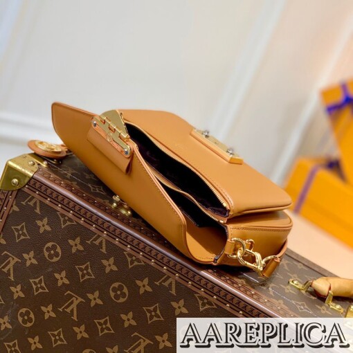 Replica Louis Vuitton Swing LV M20396 8