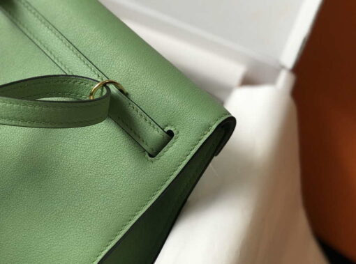 Replica Hermes Kelly Danse 22cm Leather Bag 20362 Avocado Green 7