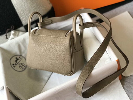 Replica Hermes H079086CK18 Lindy Mini Bag 19cm Semi-manual H231910 2