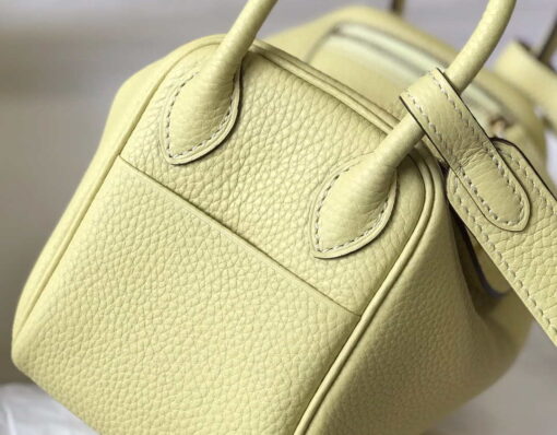 Replica Hermes H079086CK18 Lindy Mini Bag 19cm Semi-manual H231902 7