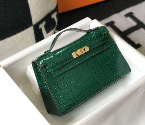 Replica Hermes Mini Kelly Pouchette Crocodile Leather H230238 Green 3