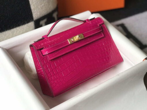 Replica Hermes Mini Kelly Pouchette Crocodile Leather H230236 Rose Red 3