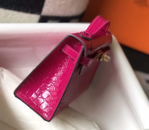 Replica Hermes Mini Kelly Pouchette Crocodile Leather H230236 Rose Red 5