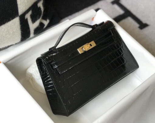 Replica Hermes Mini Kelly Pouchette Crocodile Leather H230234 Black 3