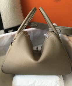 Replica Hermes H073428 Lindy Bag 26 30 H231944